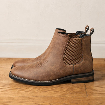 Jeppe Brown Faux Leather Chelsea Boots Kastanienbraun side view — view 4